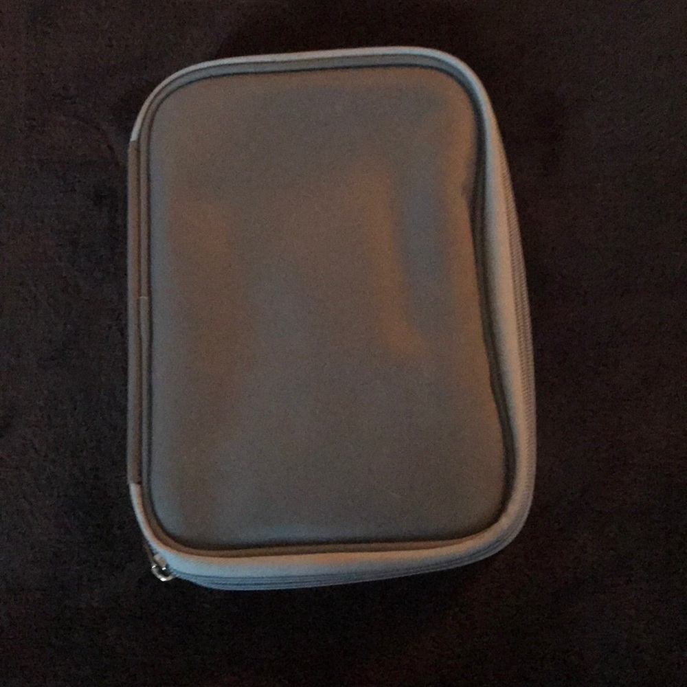 Sold!!!!! Make up brush bag